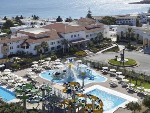 ALL INCLUSIVE στο παραθαλάσσιο 5* Creta Maris Beach Resort στη Χερσόνησο Κρήτης, με δωρεάν είσοδο στο ολοκαίνουργιο Υδάτινο Πάρκο 4.000 τ.μ. και πολλές δωρεάν δραστηριότητες για παιδιά και μεγάλους για ξέγνοιαστες διακοπές για όλη την οικογένεια!